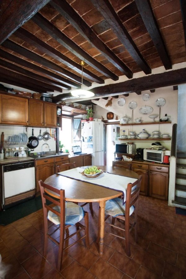 casa indipendente in vendita a Calci