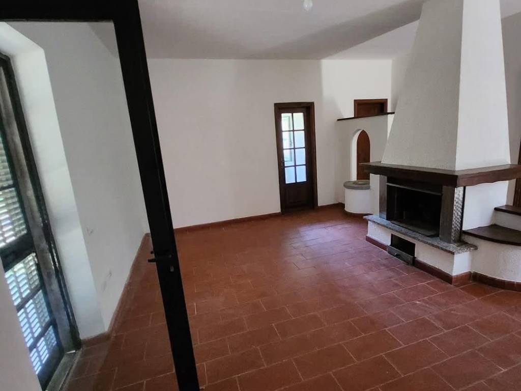casa indipendente in vendita a Calci