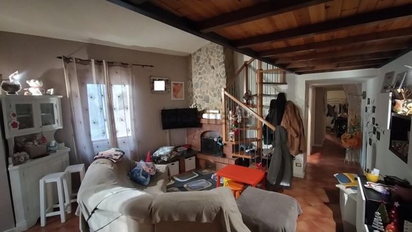 appartamento in vendita a Calci