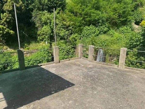 casa semindipendente in vendita a Calci in zona Villa