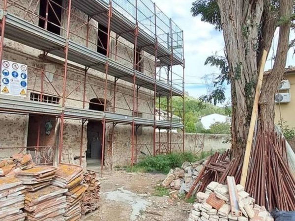 casa indipendente in vendita a Calci