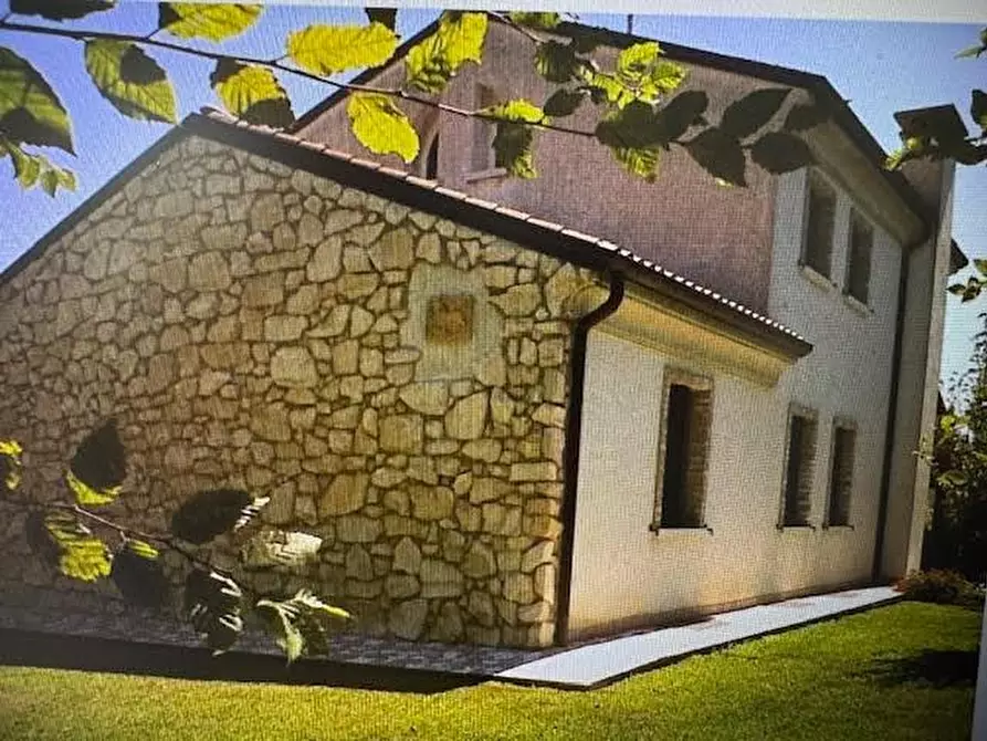 casa indipendente in vendita a Calci