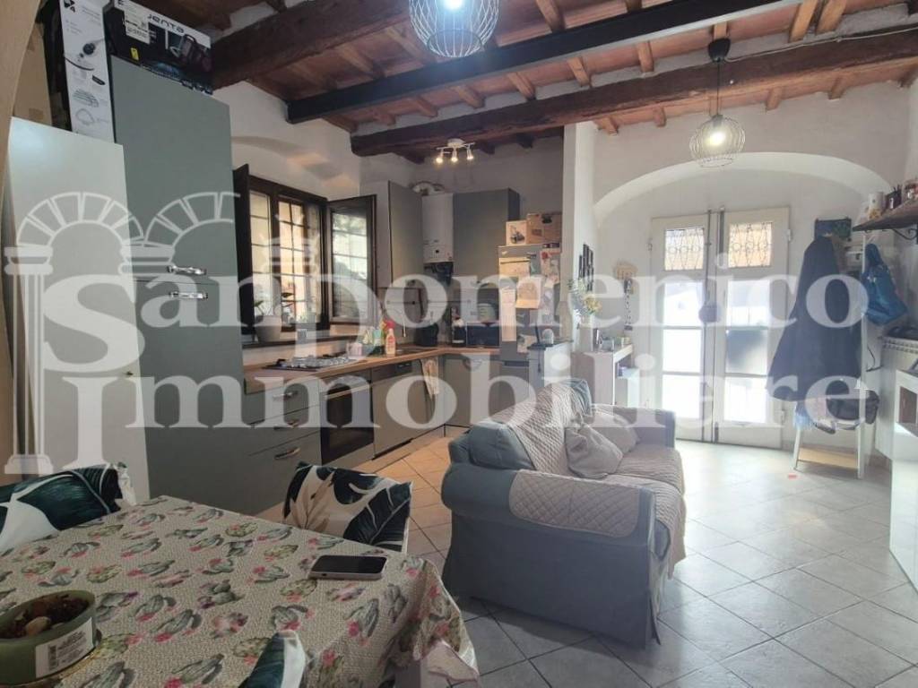 appartamento in vendita a Calci