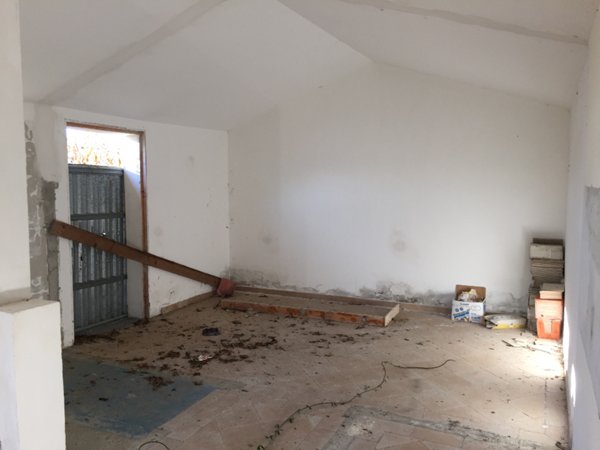 casa indipendente in vendita a Calci