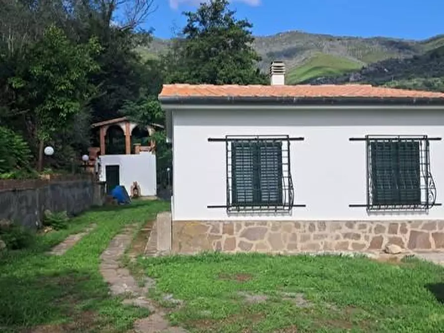 casa indipendente in vendita a Calci in zona Villa