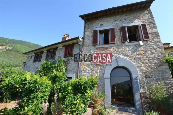 casa indipendente in vendita a Calci