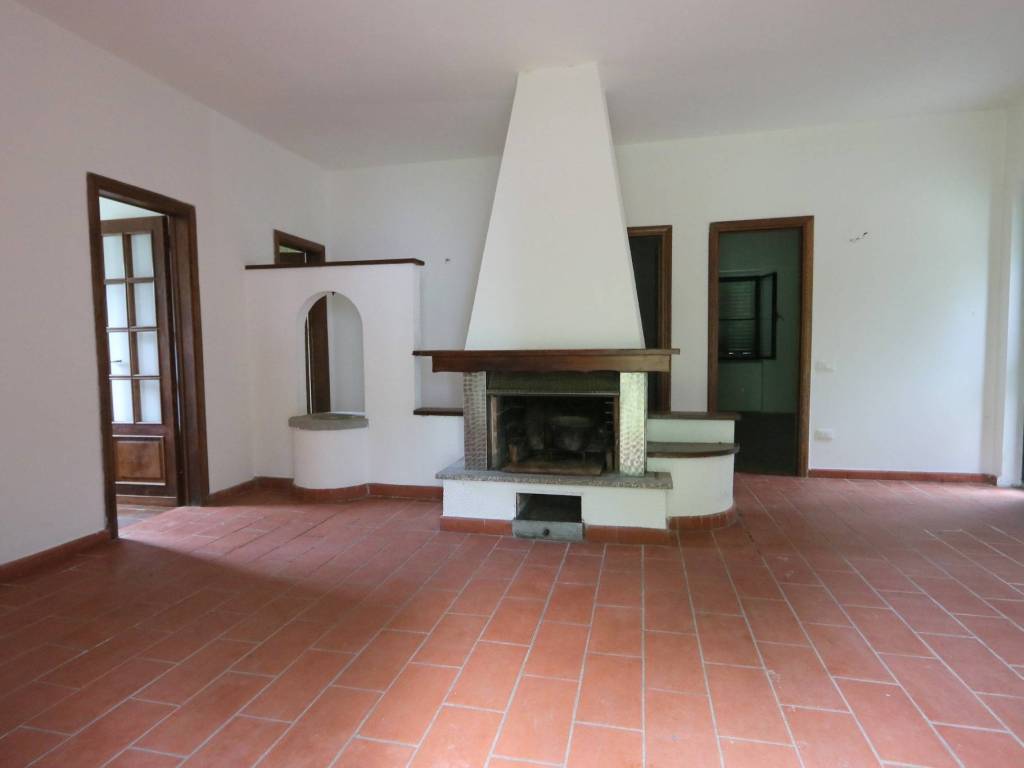 casa indipendente in vendita a Calci in zona Villa