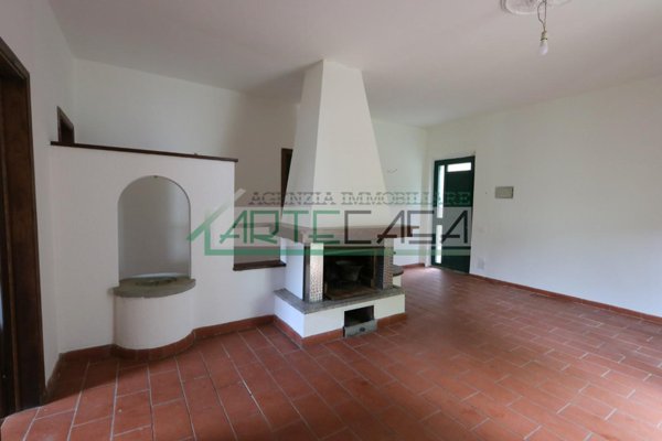 casa indipendente in vendita a Calci