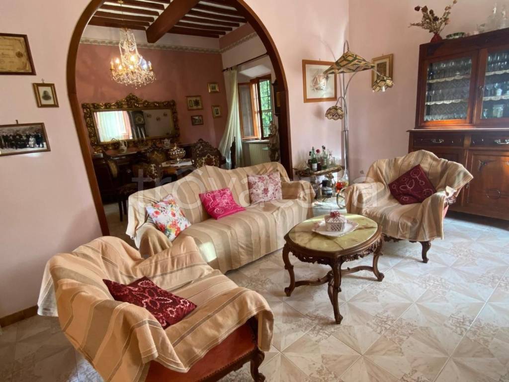 appartamento in vendita a Calci