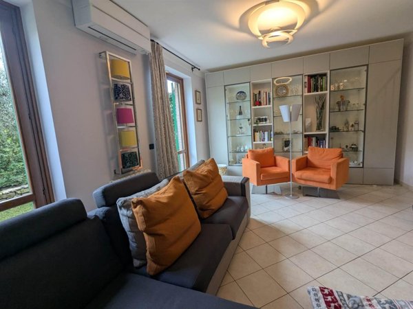 casa indipendente in vendita a Calci in zona Villa