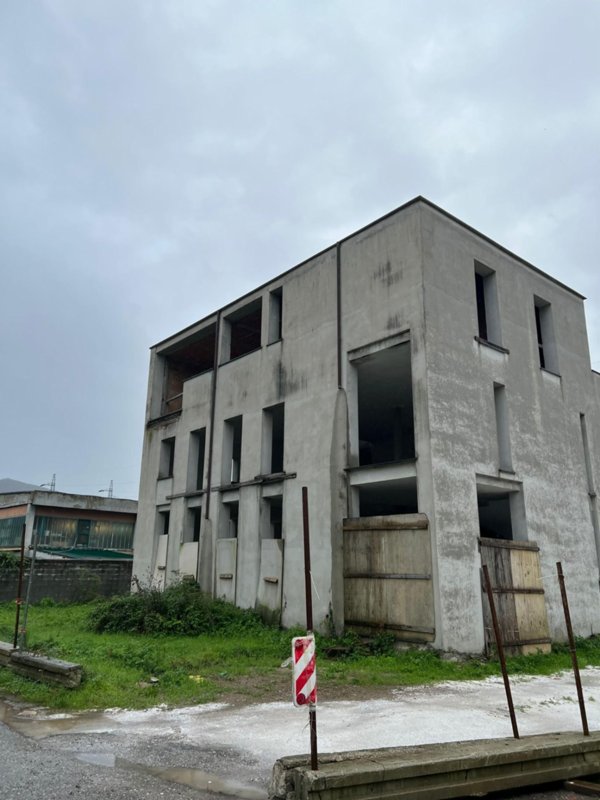 appartamento in vendita a Calci