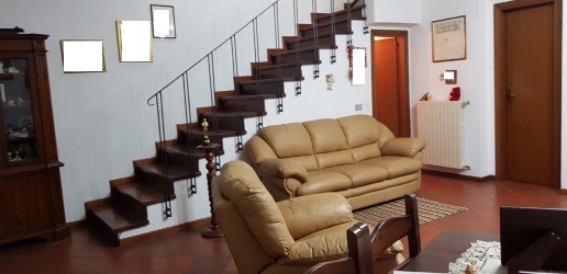 casa indipendente in vendita a Calci in zona Villa