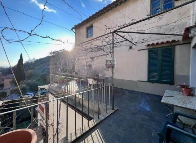 casa indipendente in vendita a Calci