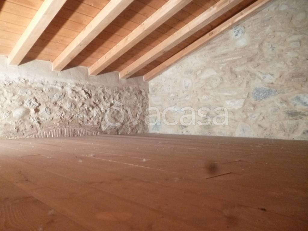 appartamento in vendita a Calci