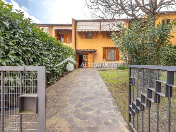 casa indipendente in vendita a Calci in zona Villa