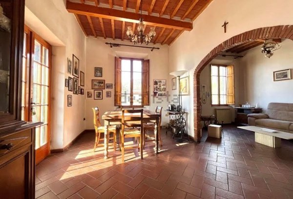 casa indipendente in vendita a Calci