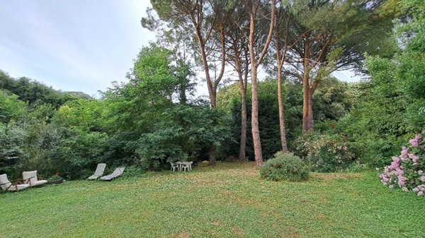 casale in vendita a Calci