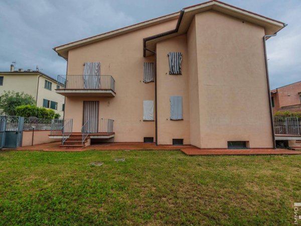 casa indipendente in vendita a Calci in zona Villa