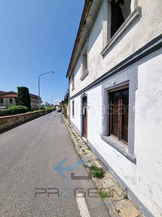 casa indipendente in vendita a Calci