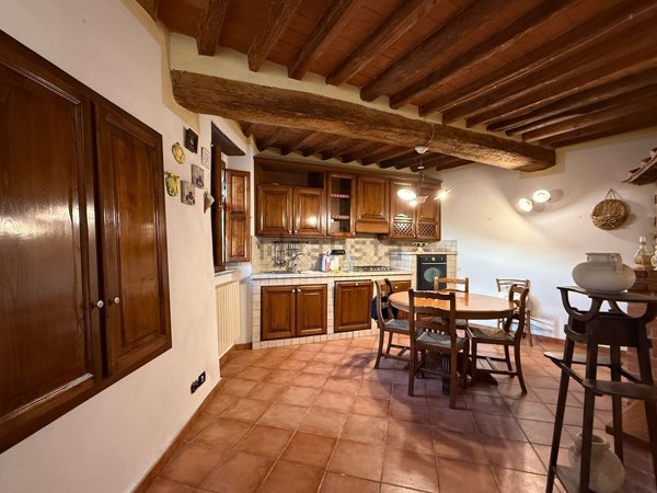 appartamento in vendita a Calci