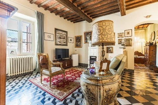 appartamento in vendita a Calci in zona Montemagno