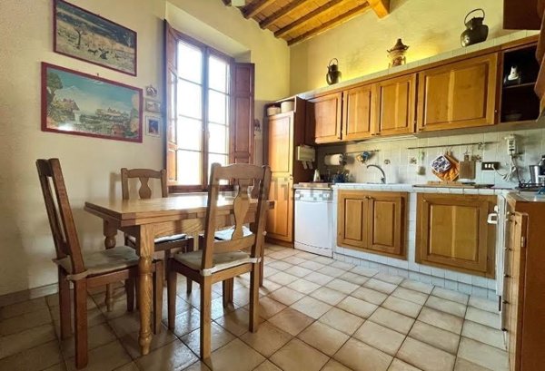 casa indipendente in vendita a Calci