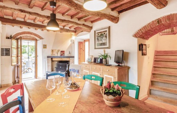 casa indipendente in vendita a Calci