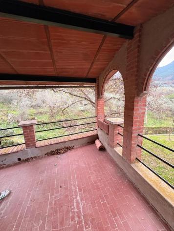 casa indipendente in vendita a Calci in zona Villa