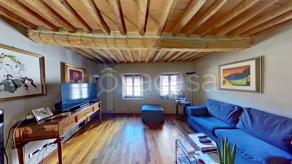 casa indipendente in vendita a Calci in zona Villa