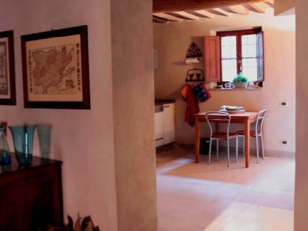 casa indipendente in vendita a Calci