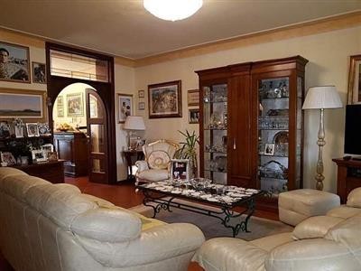 casa indipendente in vendita a Calci in zona Villa