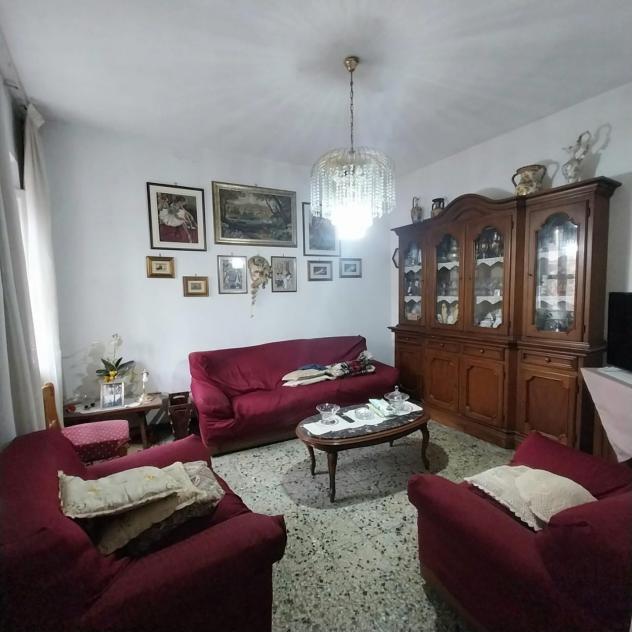casa indipendente in vendita a Calci