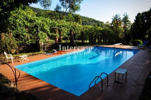 casa indipendente in vendita a Calci in zona Villa