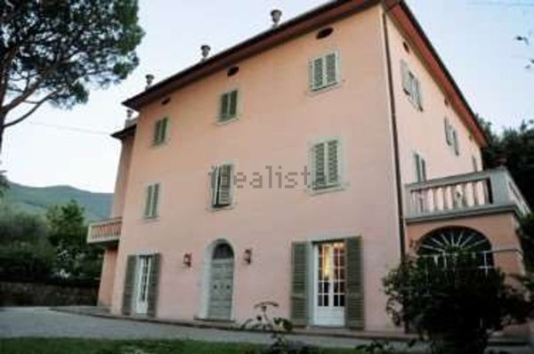 casa indipendente in vendita a Calci in zona Villa