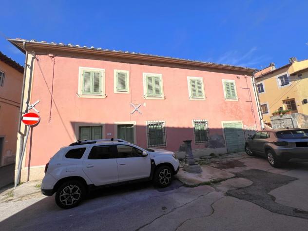 appartamento in vendita a Calci