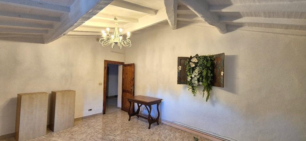 casale in vendita a Calci