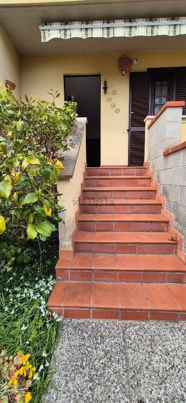 casa indipendente in vendita a Calci