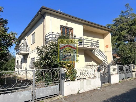 casa indipendente in vendita a Calci in zona Villa
