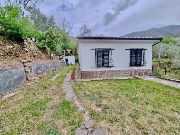 casa indipendente in vendita a Calci