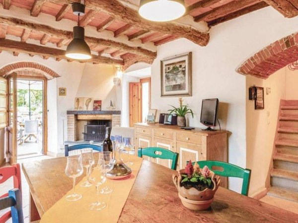 casa indipendente in vendita a Calci