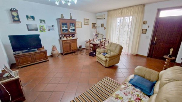 casa indipendente in vendita a Calci in zona Villa