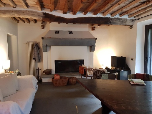 casale in vendita a Calci