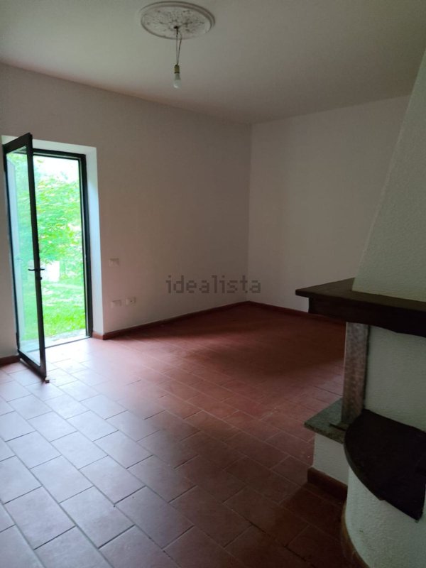 casa indipendente in vendita a Calci
