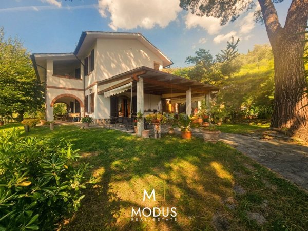 casa indipendente in vendita a Calci in zona Villa