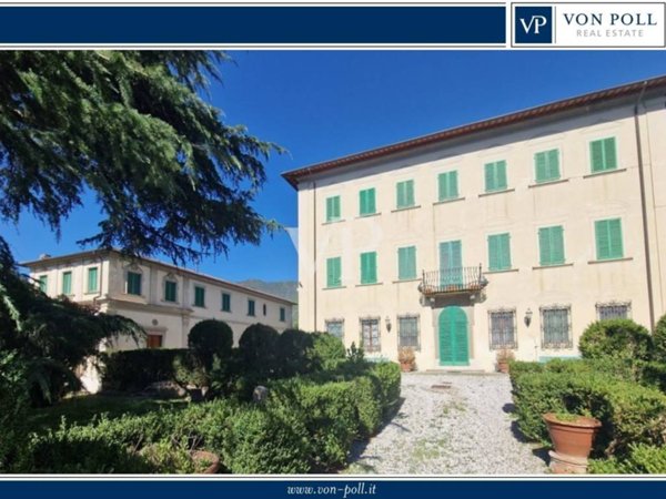 villa in vendita a Calci in zona Villa