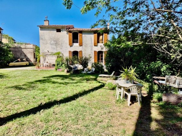casa indipendente in vendita a Calci