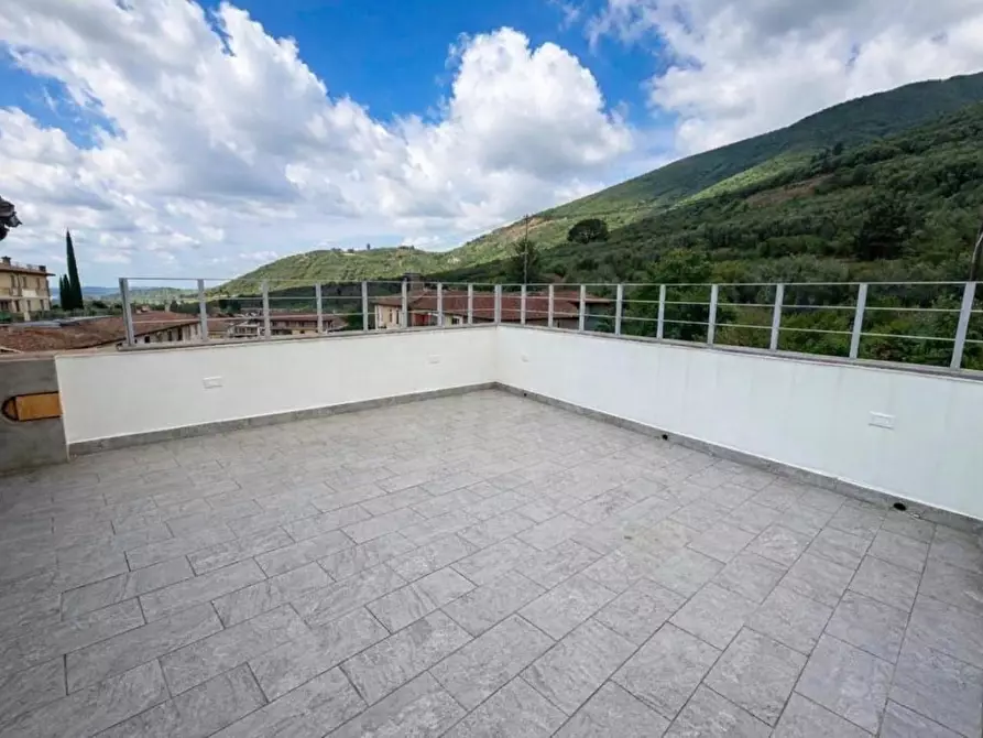 casa indipendente in vendita a Calci