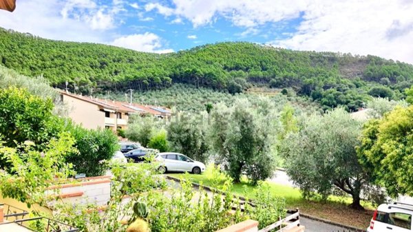casa indipendente in vendita a Calci