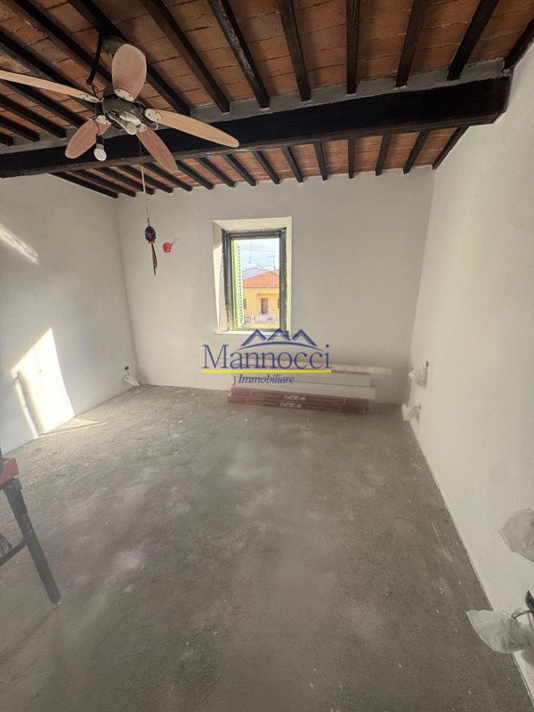 casa indipendente in vendita a Calci