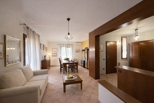 casa indipendente in vendita a Calci in zona Villa